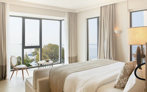 Nest Grove Upper Floor Junior Suite Hot Tub